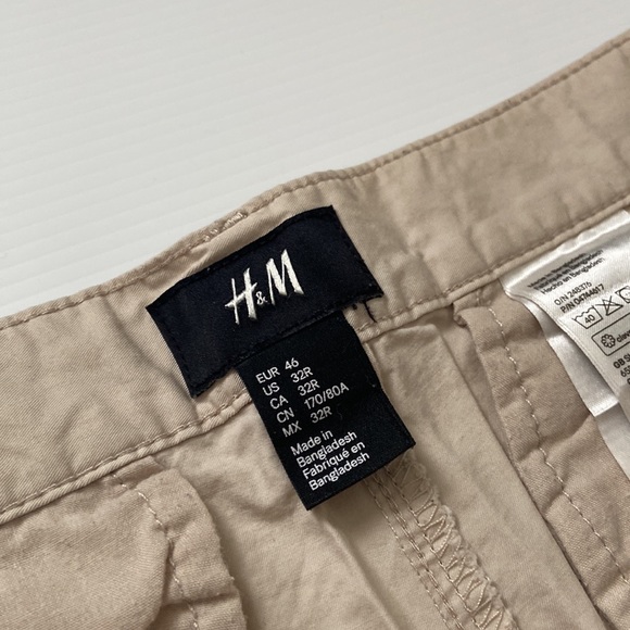 Beige shorts - Picture 3 of 5